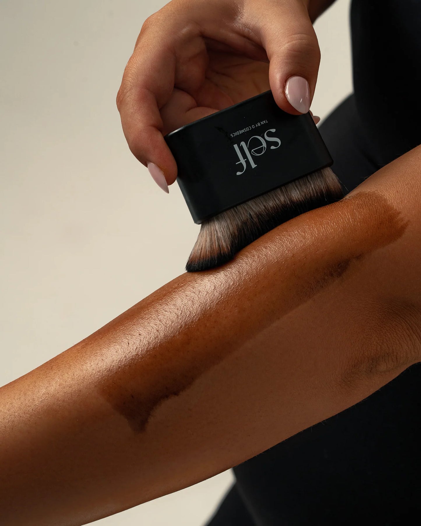 Tan Buffing Brush